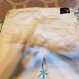 White AE stretch straight leg Jeans
